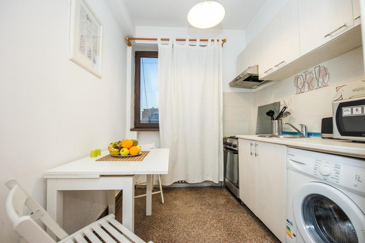 Universitate 1 Apartman Bukarest Kültér fotó